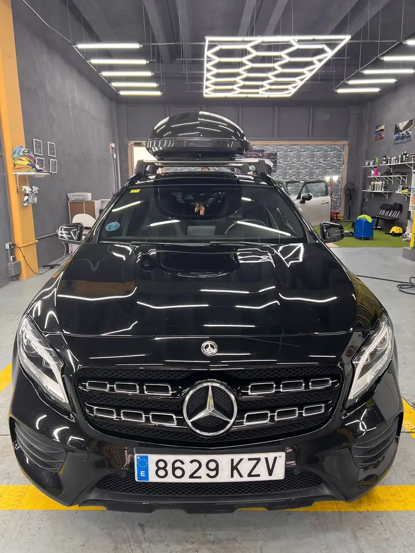 Mercedes-Benz GLA 200 GLA 200 7G-DCT AMG LINE Negro - 1