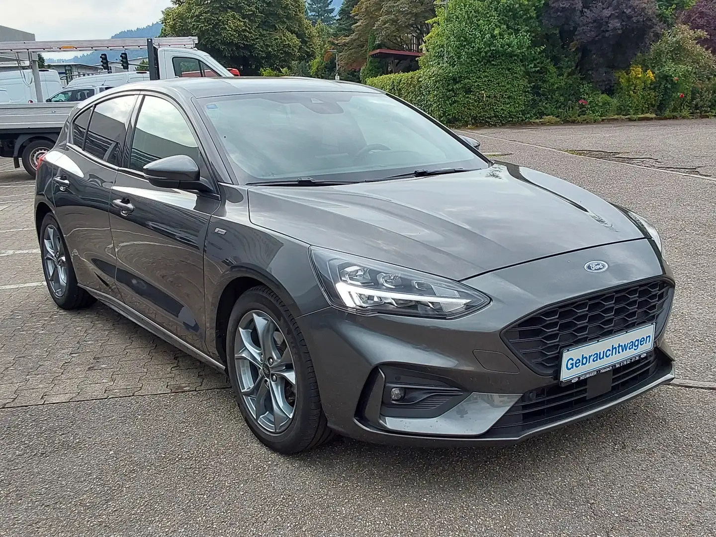 Ford Focus ST-Line Gris - 2