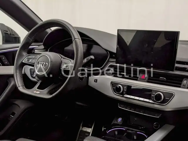 Audi A5 view 6