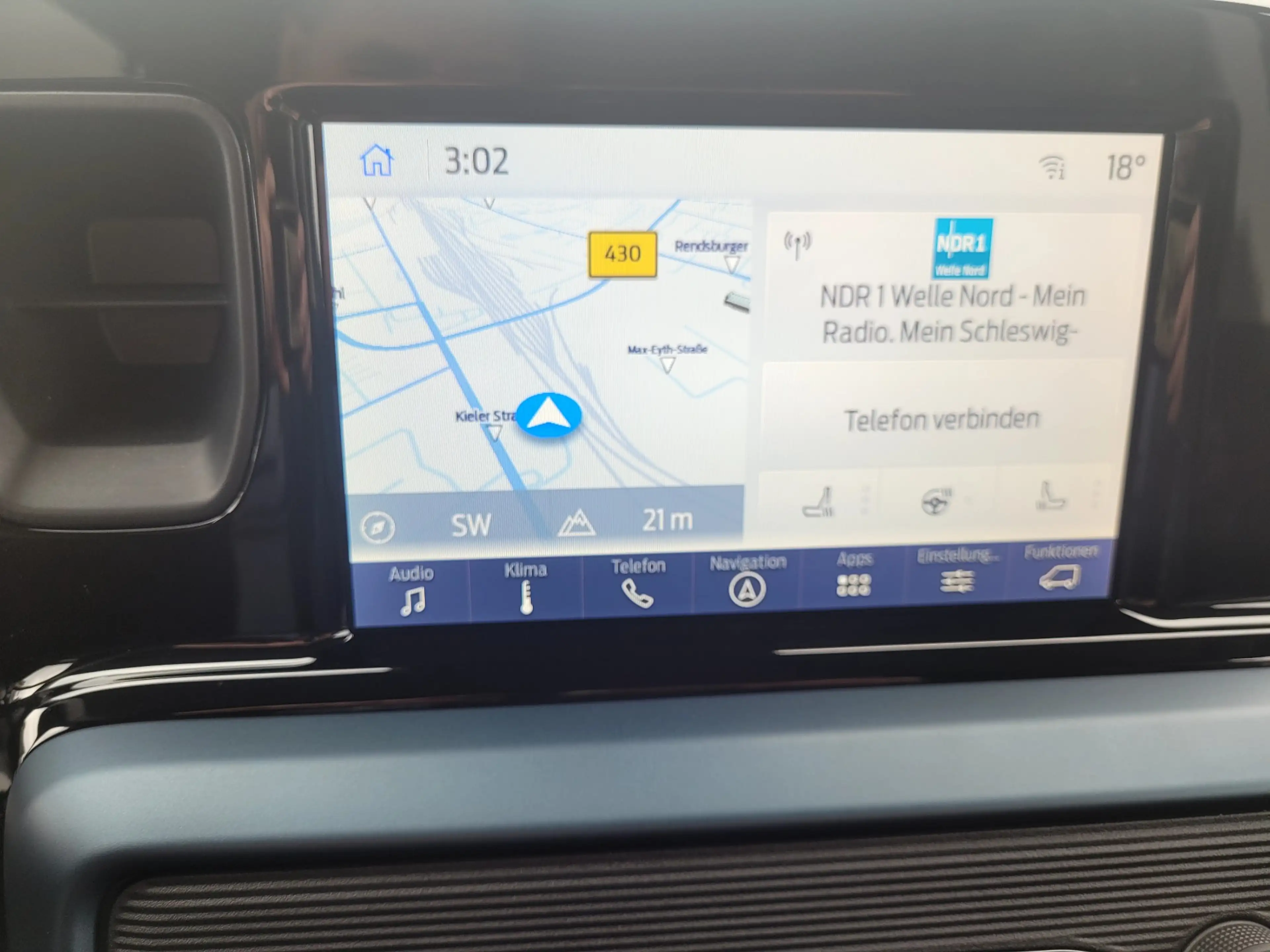 Ford Tourneo Courier 1.0 EcoBoost Active +ACC+RFK+AHK+PDC+NAVI+ — photo 15