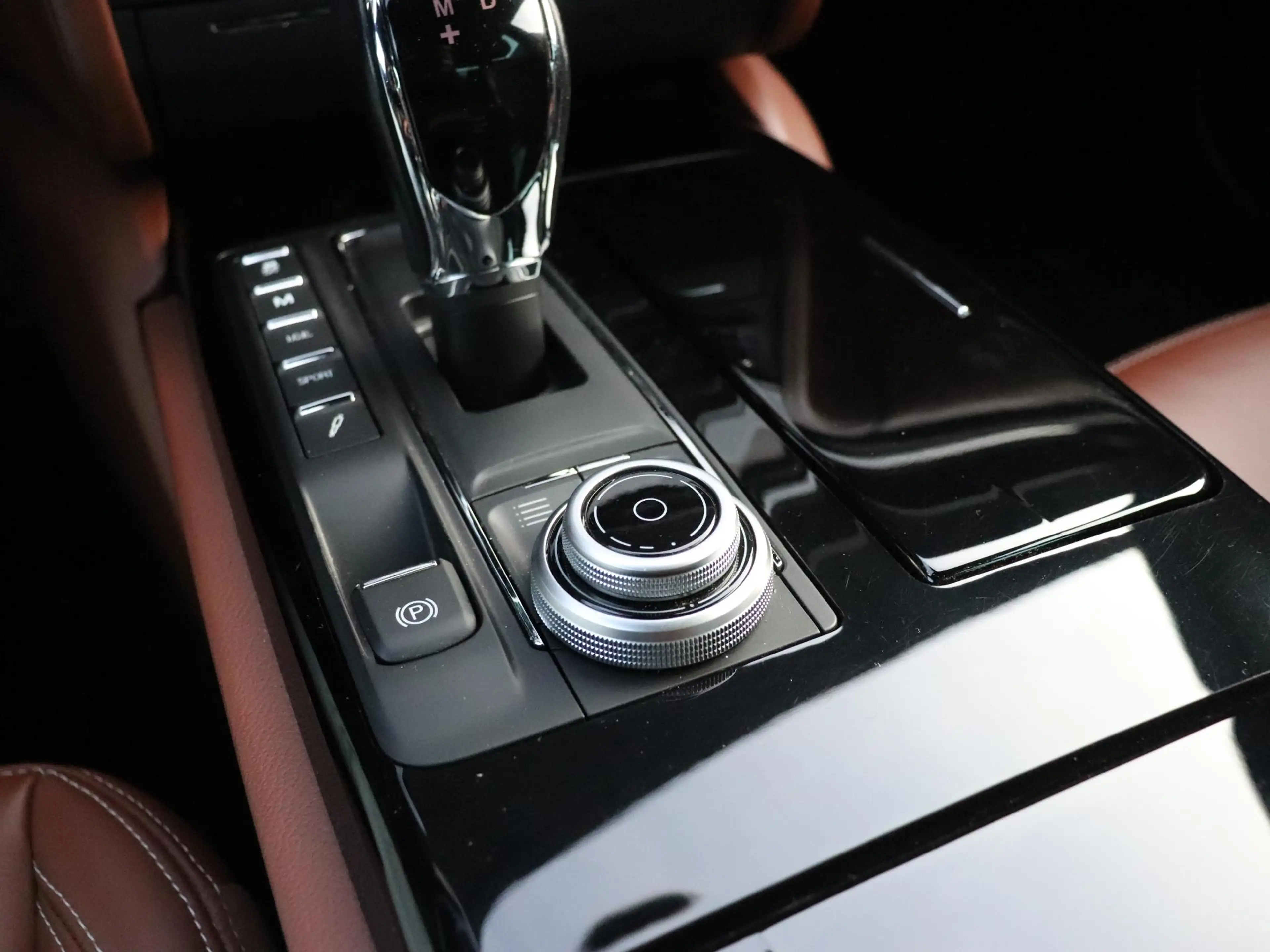 Maserati Quattroporte 3.0 S Q4 | H&K | MEMORY | LEDER | 360° CAMERA | A — photo 30