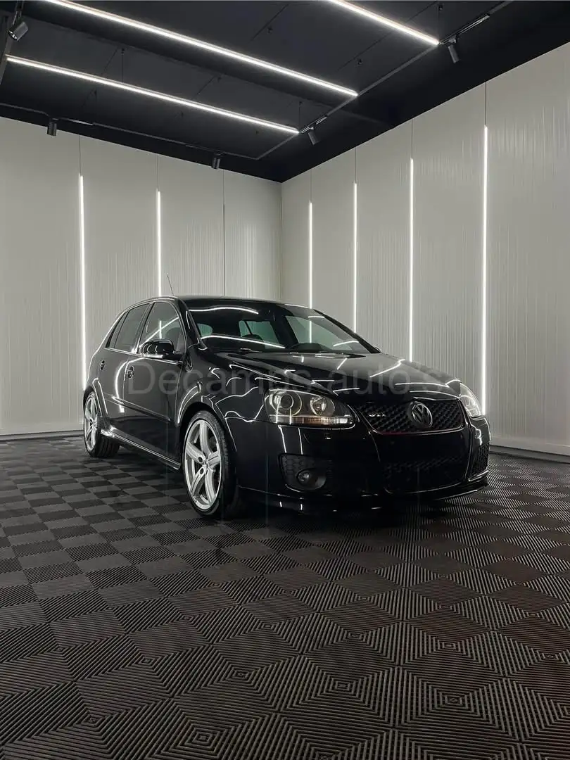 Volkswagen Golf GTI PIRELLI  2.0 Turbo 16v FSI DSG Zwart - 1