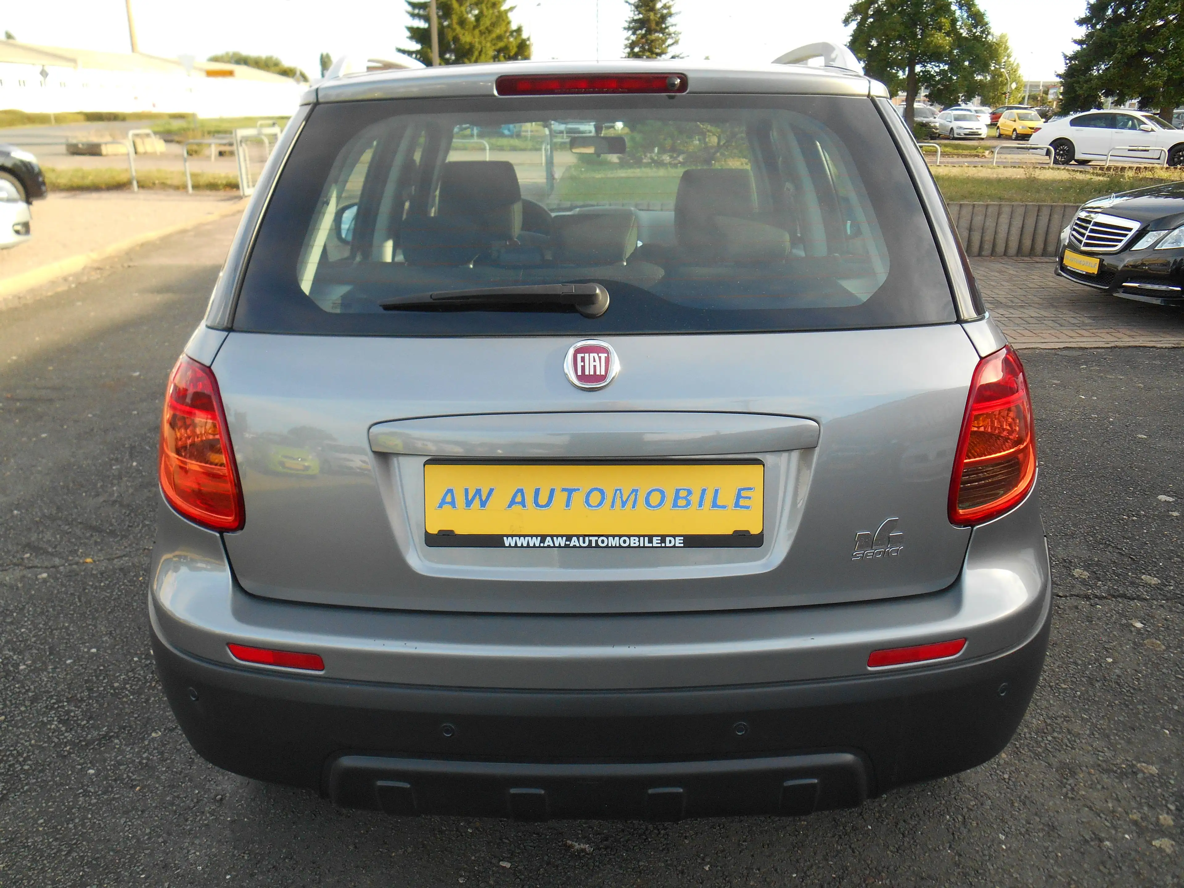 Fiat Sedici 1.6 16V My Sedici 4X2 aus erster Hand neu Service und TÜV — photo 5