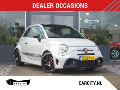 Abarth 595C 1.4 T-Jet 180PK Competizione / Brembo / Carbon / C