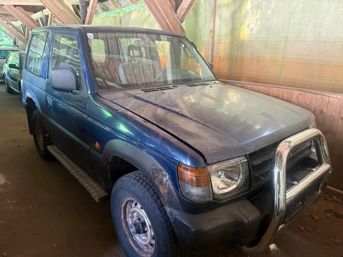 Mitsubishi Pajero MT 2,5 Young TD 4x4 Euro 2 Azul - 2