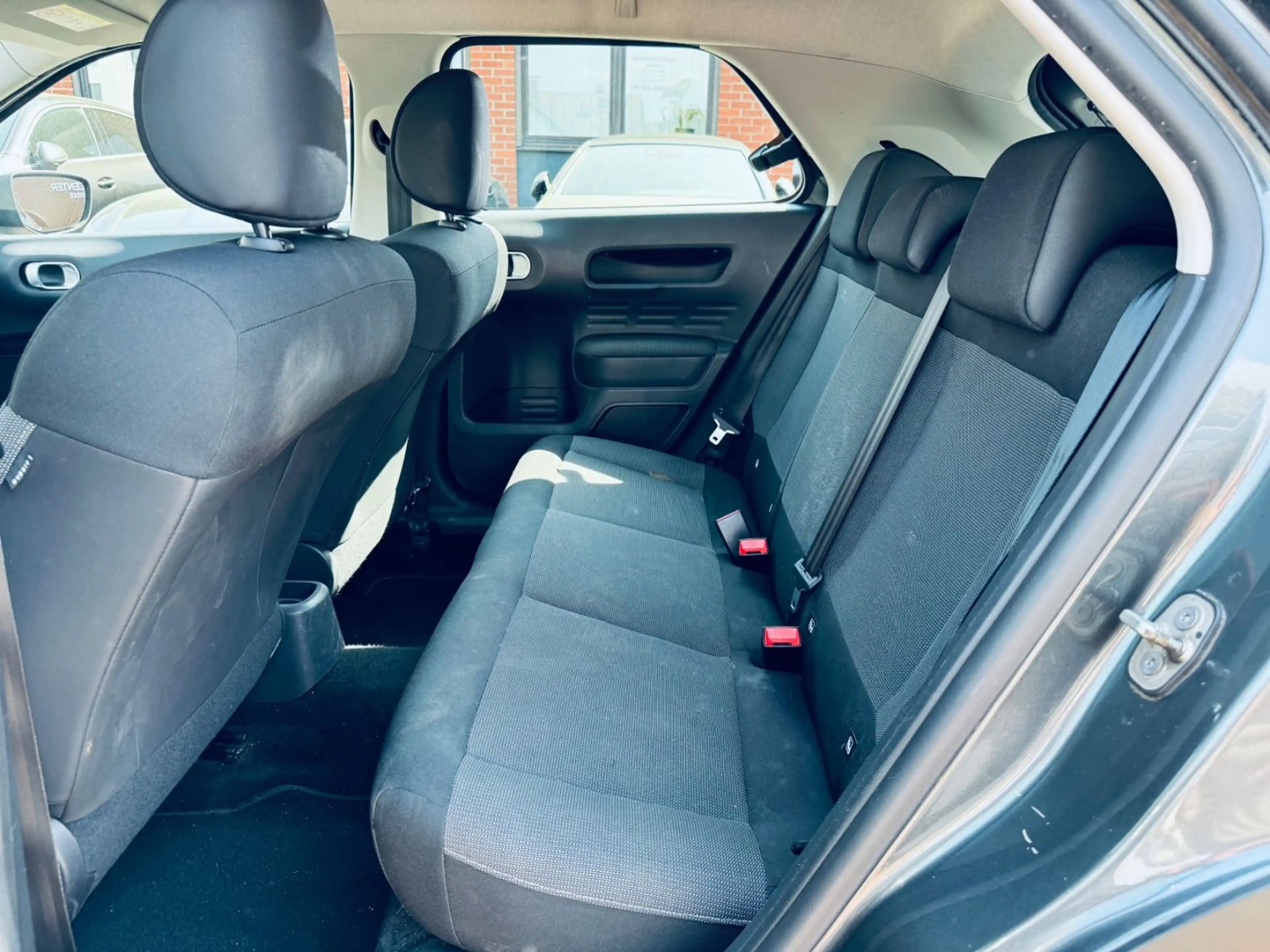 Citroen C4 Cactus Feel — photo 11