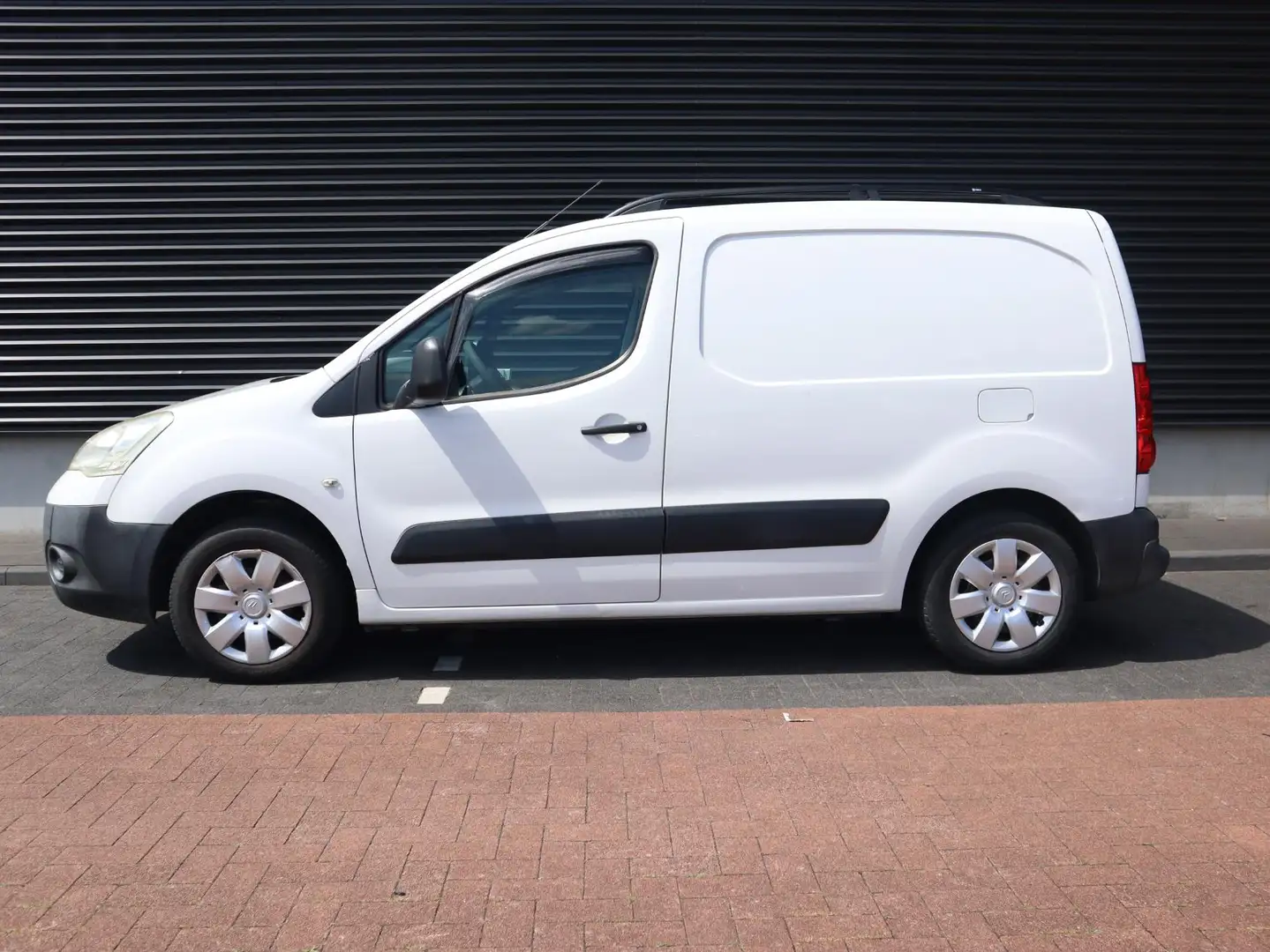 Citroen Berlingo 1.6i 500 Club - 2