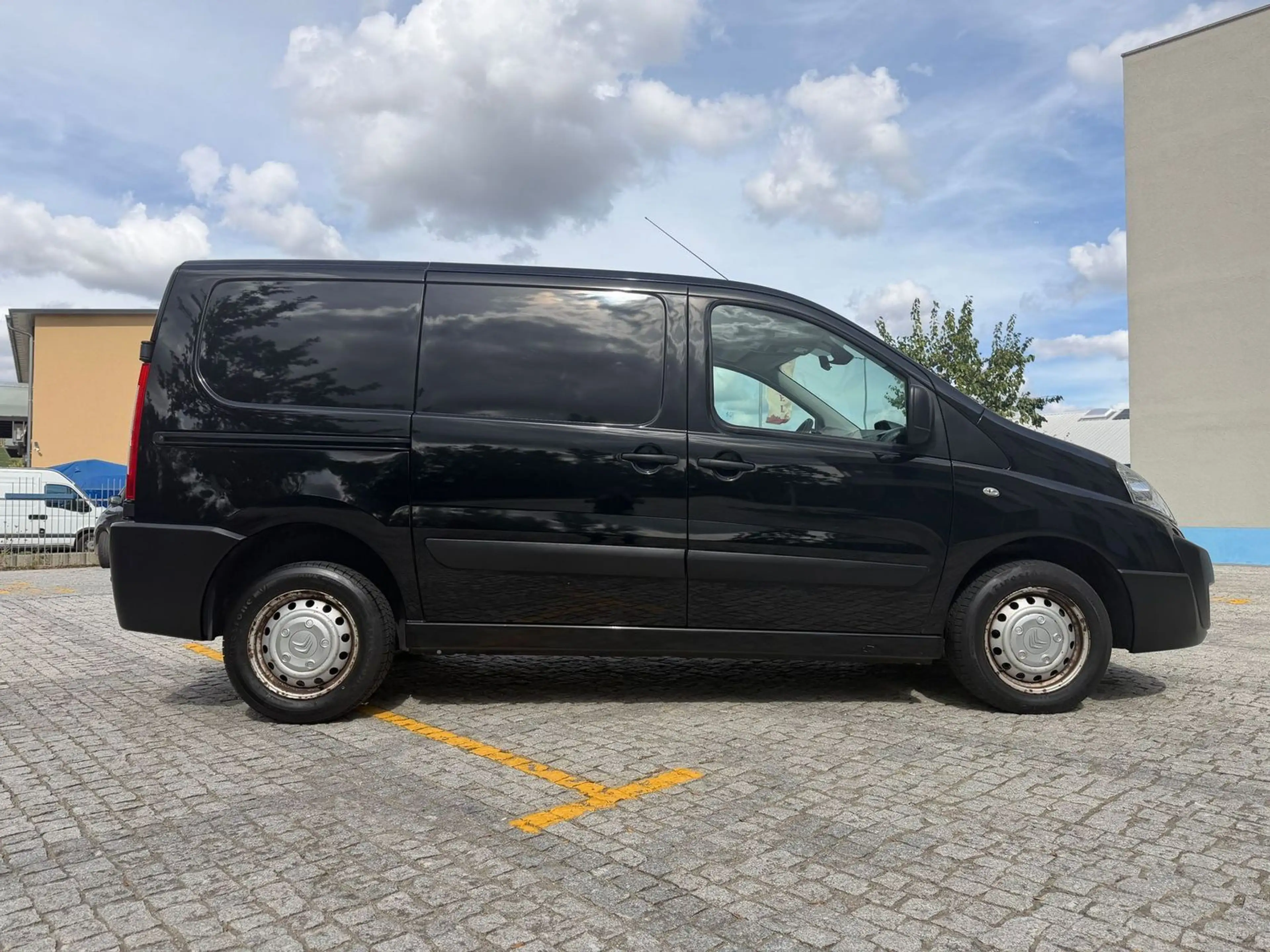 Citroen Jumpy HDi 125 FAP 27 L1H1 Kasten KLIMA/TEMP/AHK — photo 6
