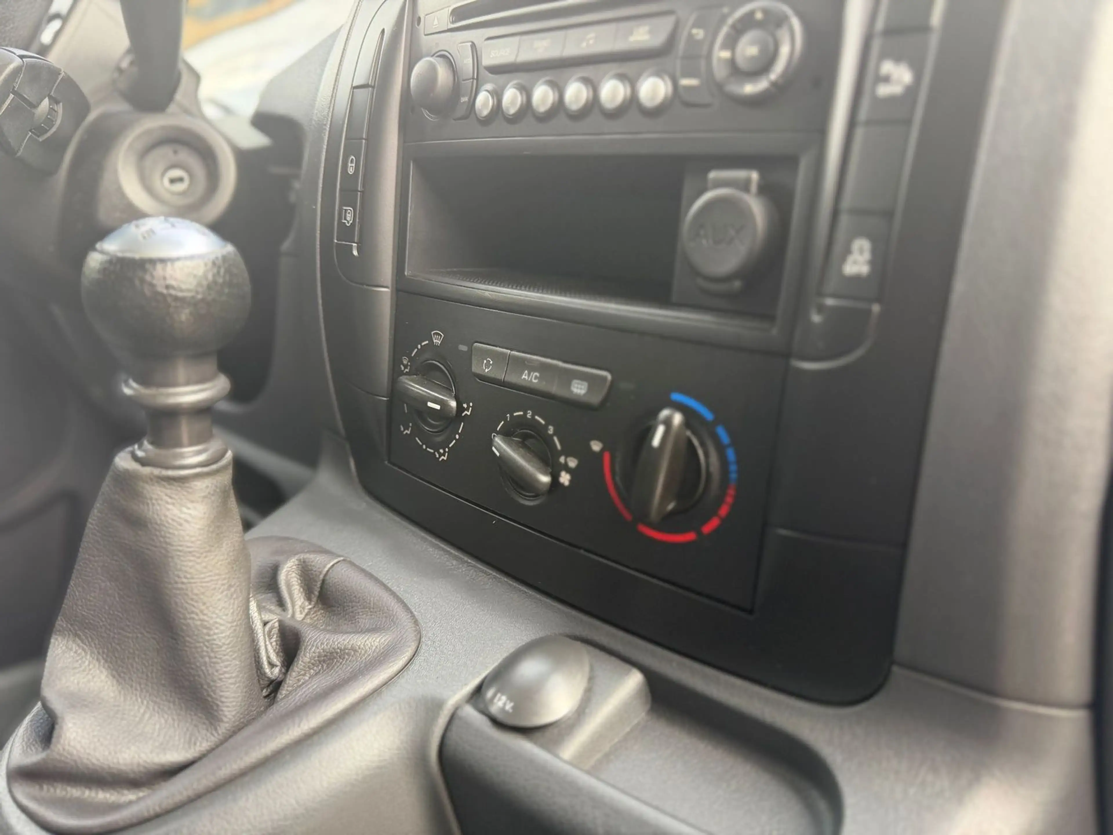 Citroen Jumpy HDi 125 FAP 27 L1H1 Kasten KLIMA/TEMP/AHK — photo 11