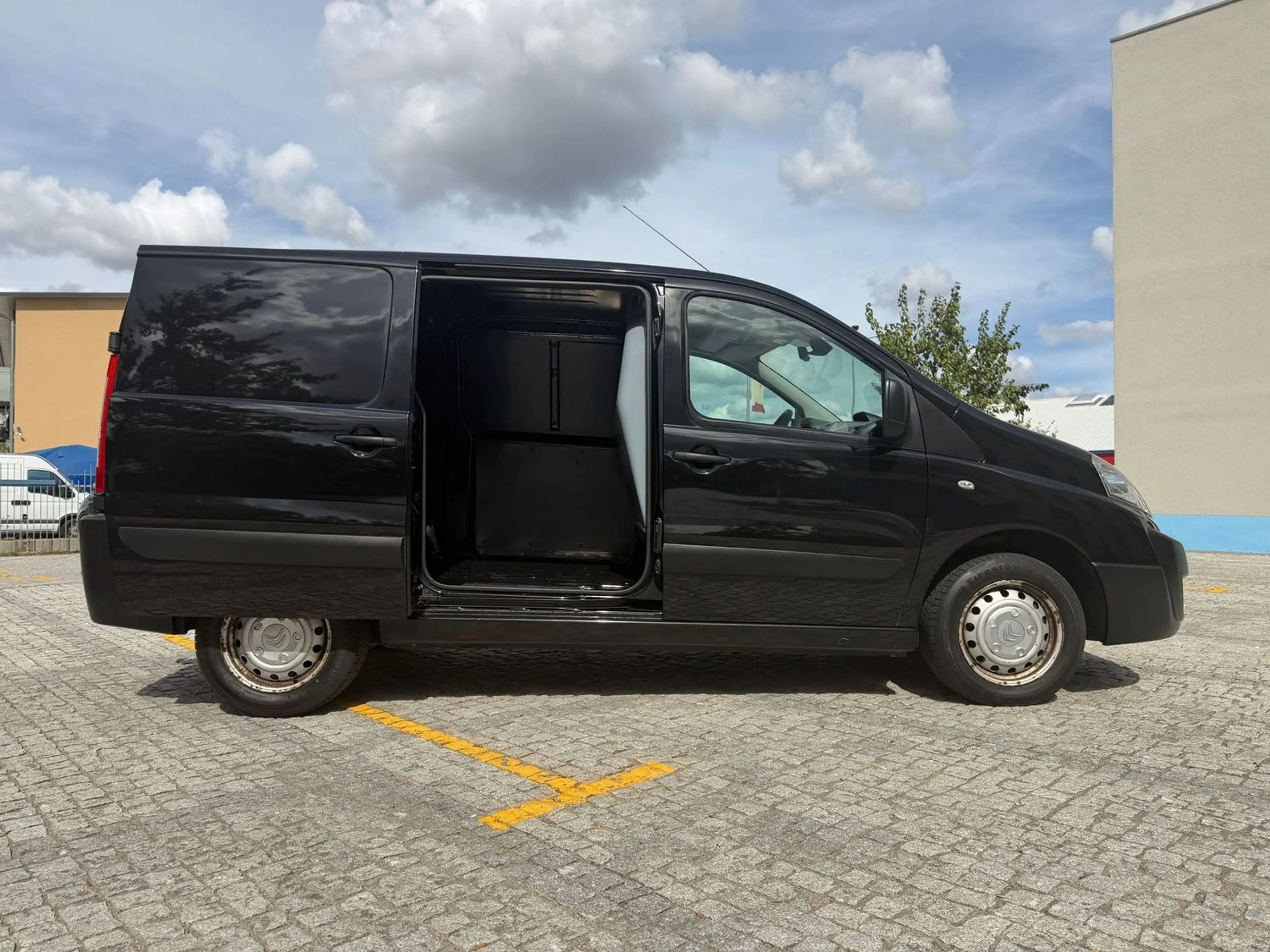 Citroen Jumpy HDi 125 FAP 27 L1H1 Kasten KLIMA/TEMP/AHK — photo 7