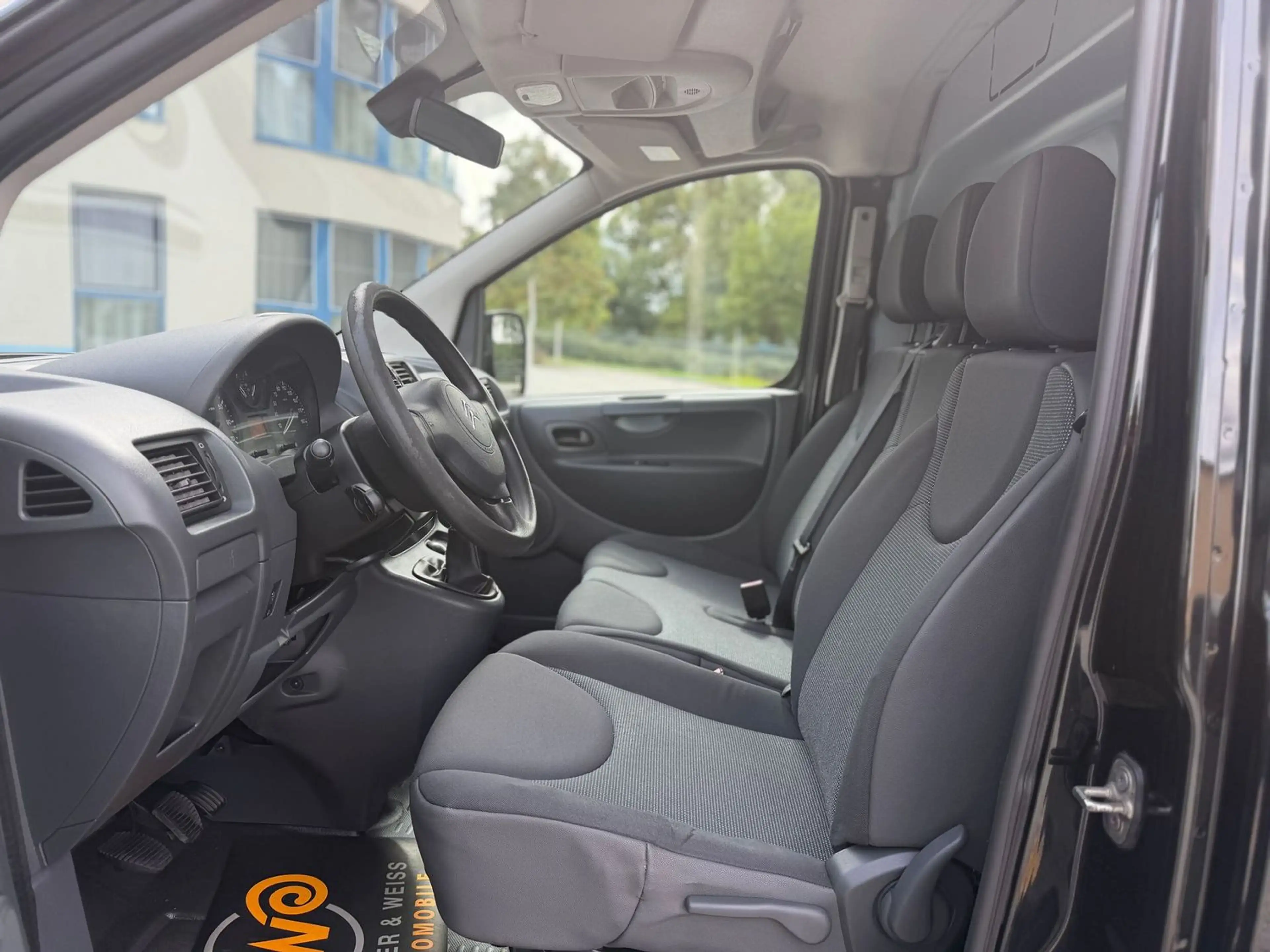 Citroen Jumpy HDi 125 FAP 27 L1H1 Kasten KLIMA/TEMP/AHK — photo 8