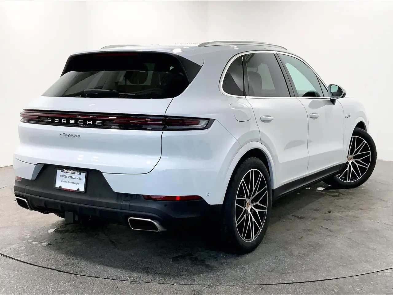 Porsche Cayenne снимка Porsche Cayenne