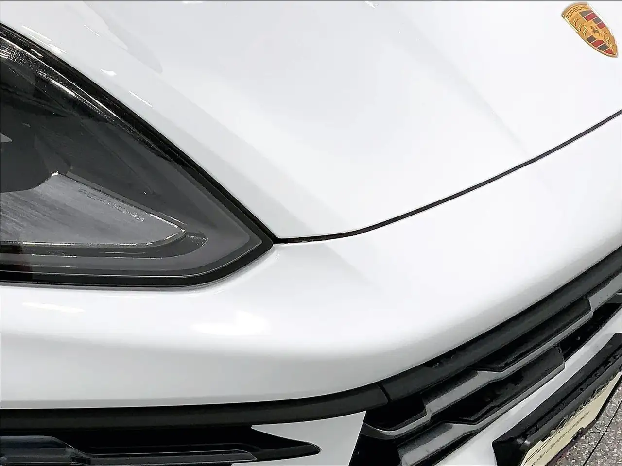 Porsche Cayenne снимка Porsche Cayenne