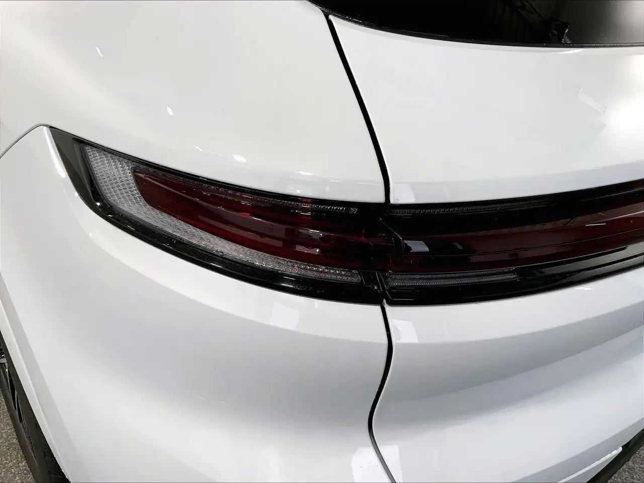 Porsche Cayenne снимка Porsche Cayenne