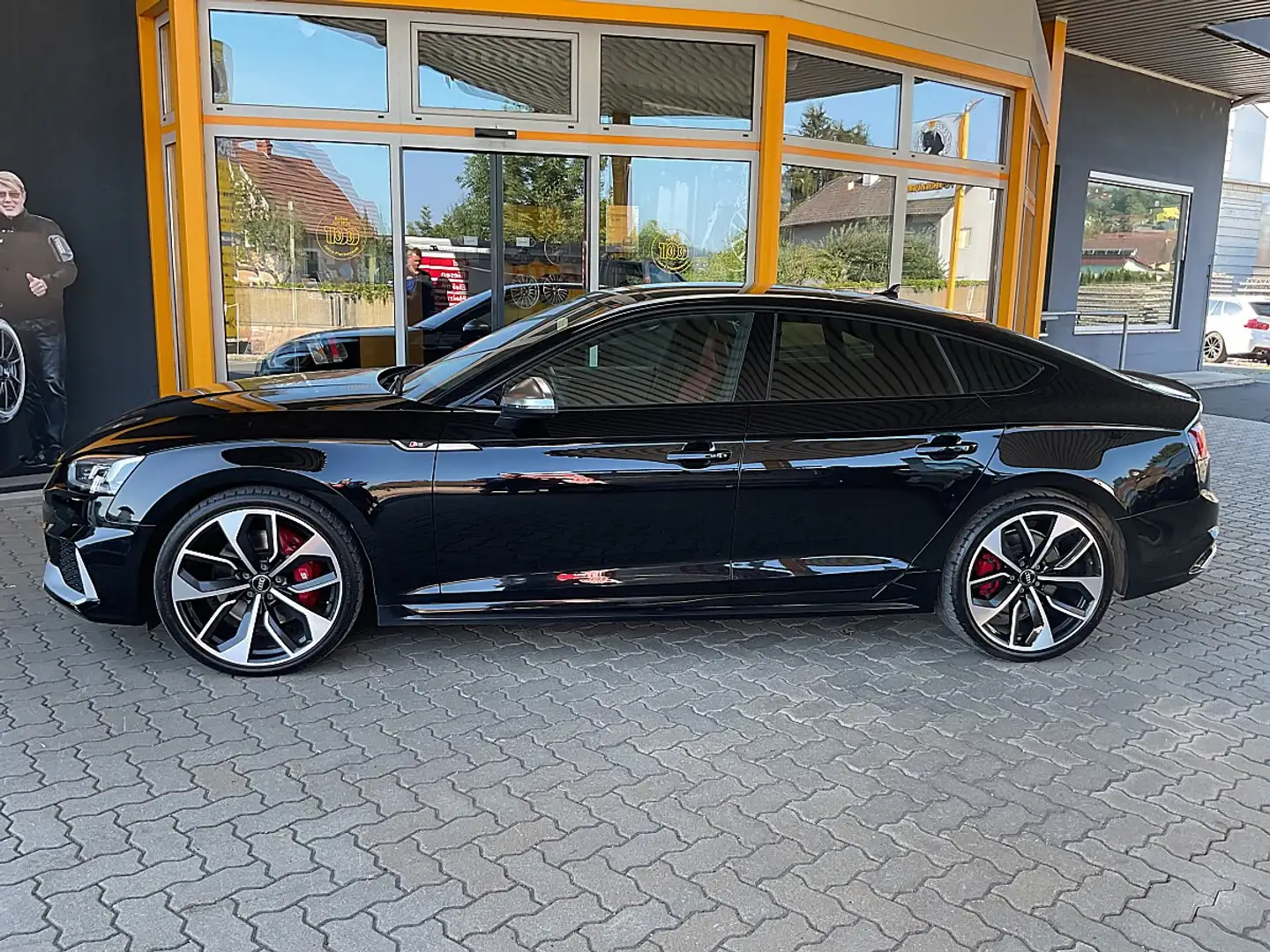 Audi S5 SB 3,0 TFSI quattro S-tronic Schwarz - 2