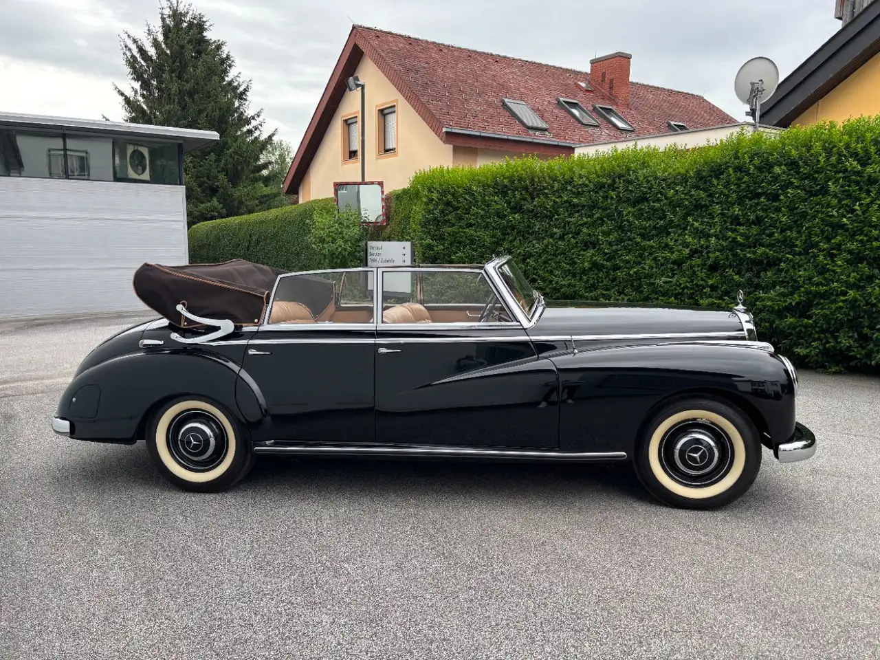 Mercedes-Benz 300 Adenauer Cabrio D Leder, foto 7
