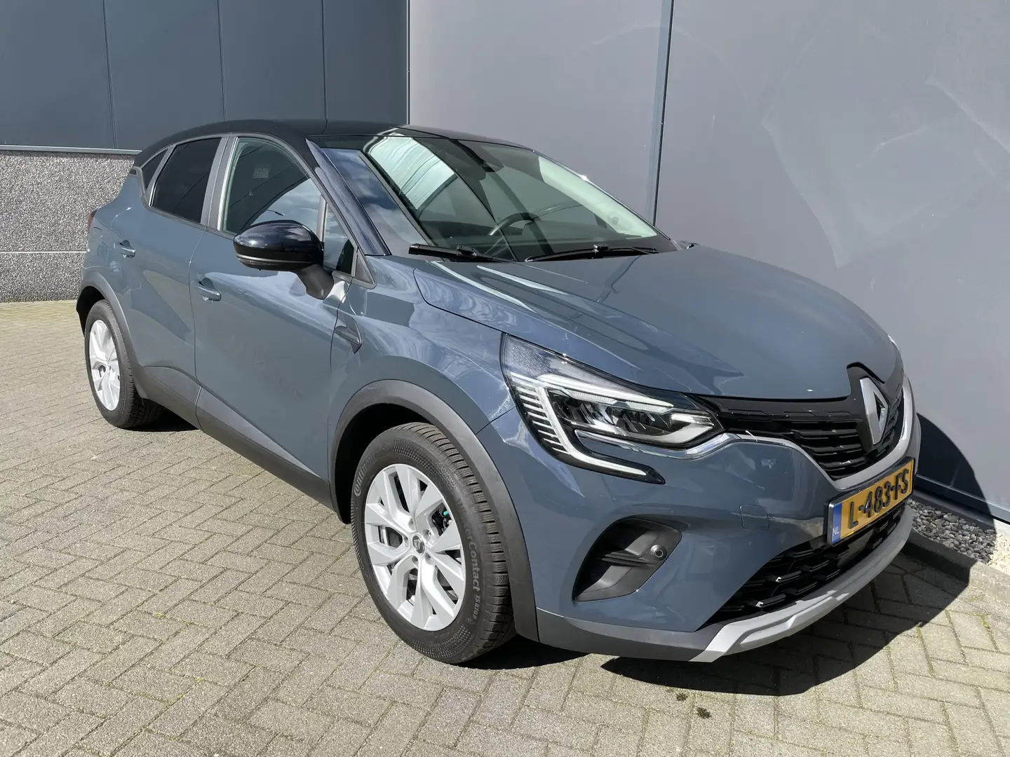 Renault Captur 1.0 TCe 100 Bi-Fuel Business Zen G3 uitgerust met Blau - 2
