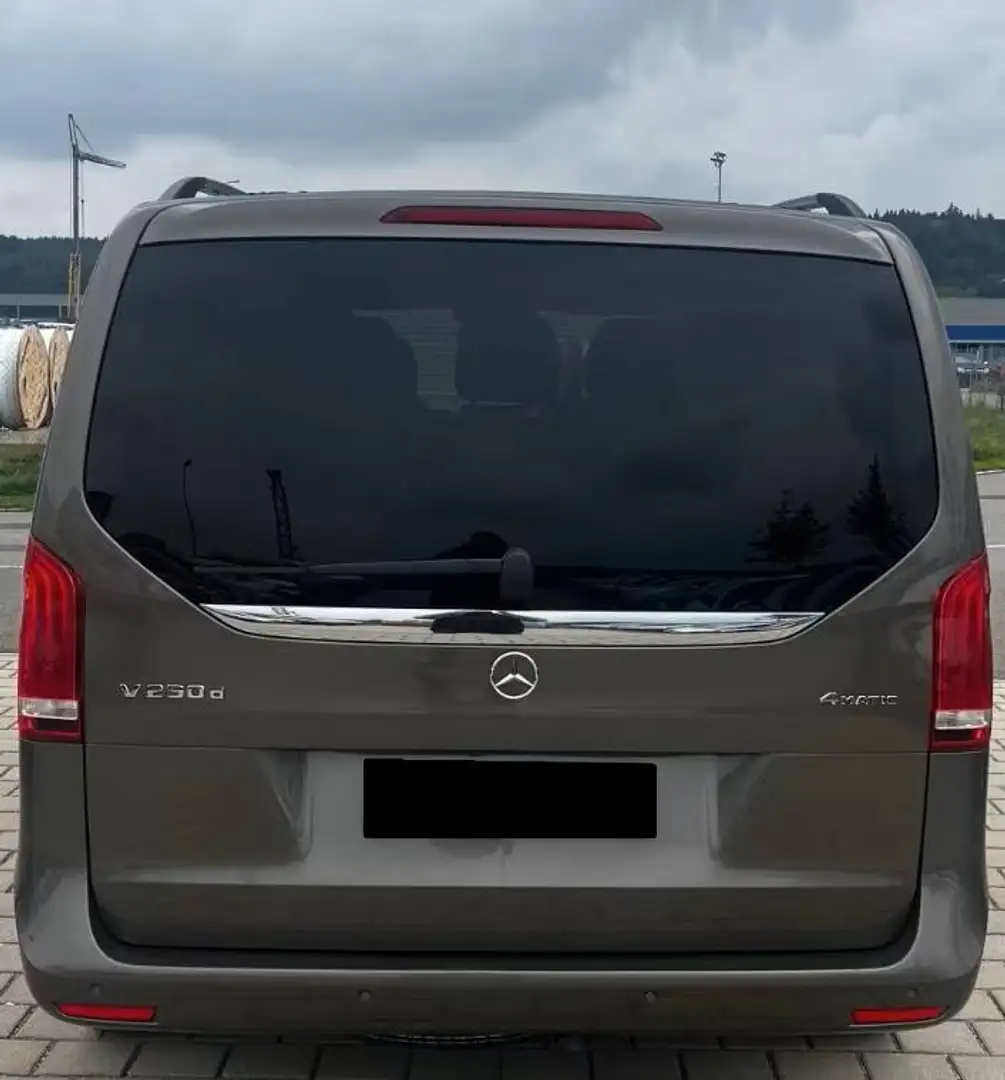 Mercedes-Benz V 250 V 250 d 4MATIC lang Aut. - 2