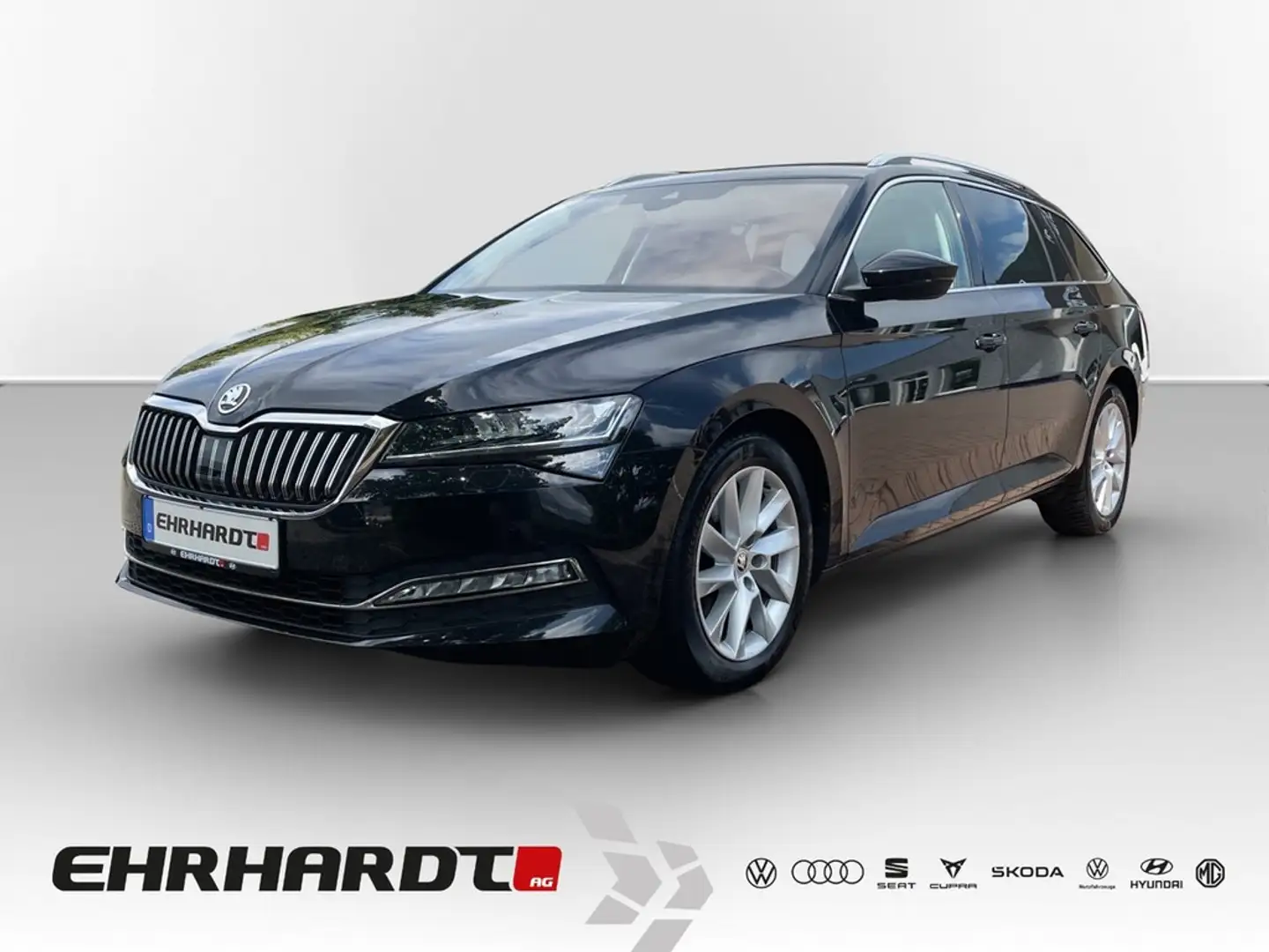 Skoda Superb Combi 1.5 TSI Style MATRIX*NAV*SHZ*PDC*TEMPO*CA... Schwarz - 1