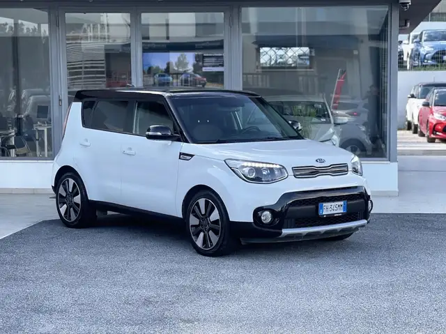 Kia Soul Kia Soul 1.6 Diesel 136CV E6 Neo. - 2017
