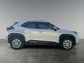 Toyota Yaris Cross 1,5 l Hybrid 4x4 Active Drive   8-fach bereift! A Weiß - thumbnail 6