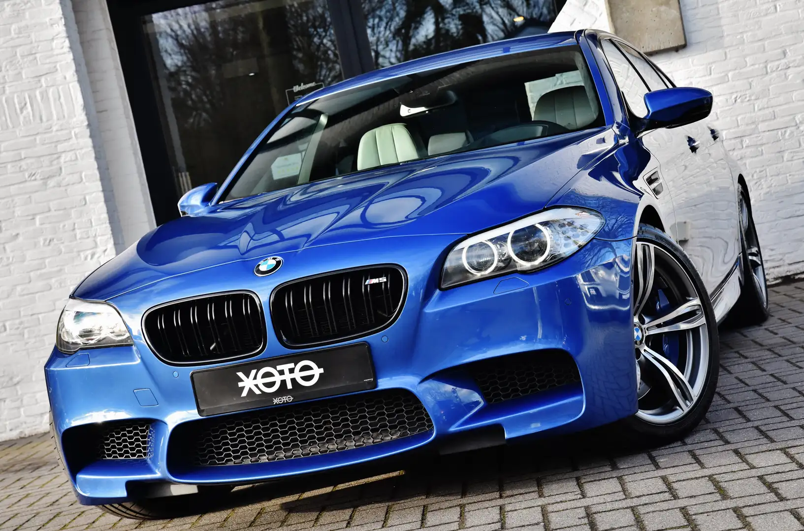 BMW M5 4.4 V8 DKG *** FULL SERVICE HISTORY  *** Kék - 1