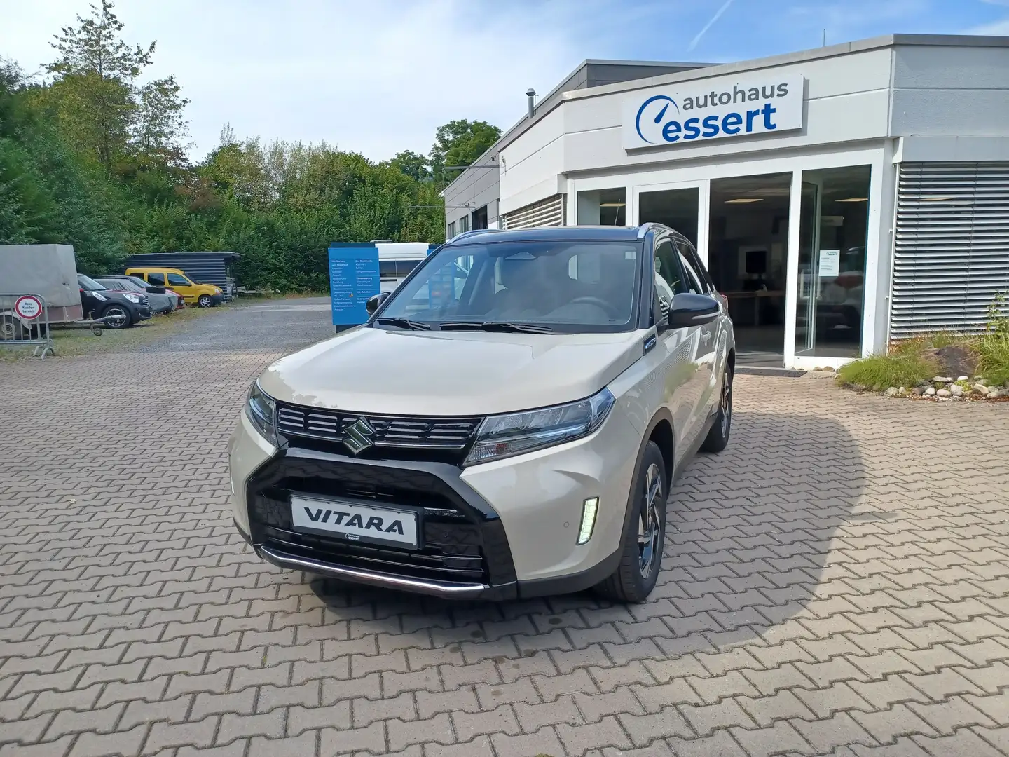 Suzuki Vitara 1.4 Boosterjet Hybrid Allgrip Comfort+Mit 5 J Gar. Beige - 1