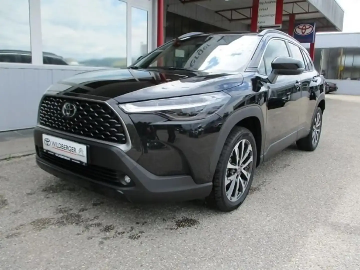 Toyota Corolla Cross 1,8 Hybrid Active Drive 2WD !!! PREISHIT !!! Schwarz - 1