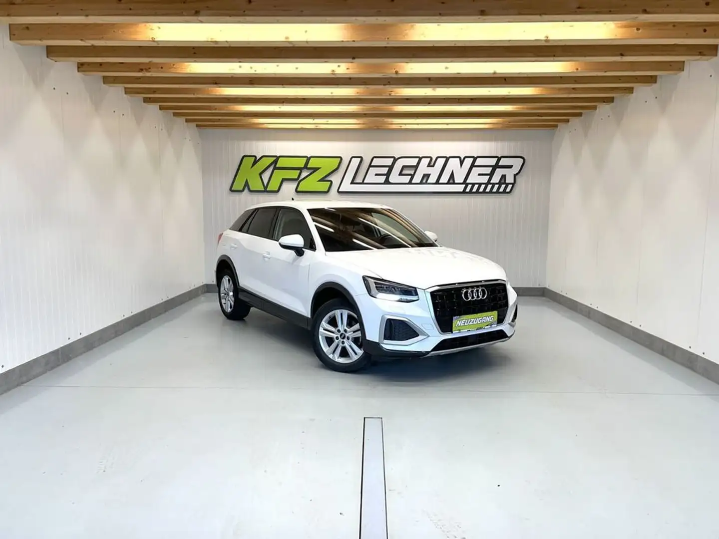 Audi Q2 30 TDI S-tronic ''LED*R-KAM*AHK*SITZH*FACELIFT'' Fehér - 1