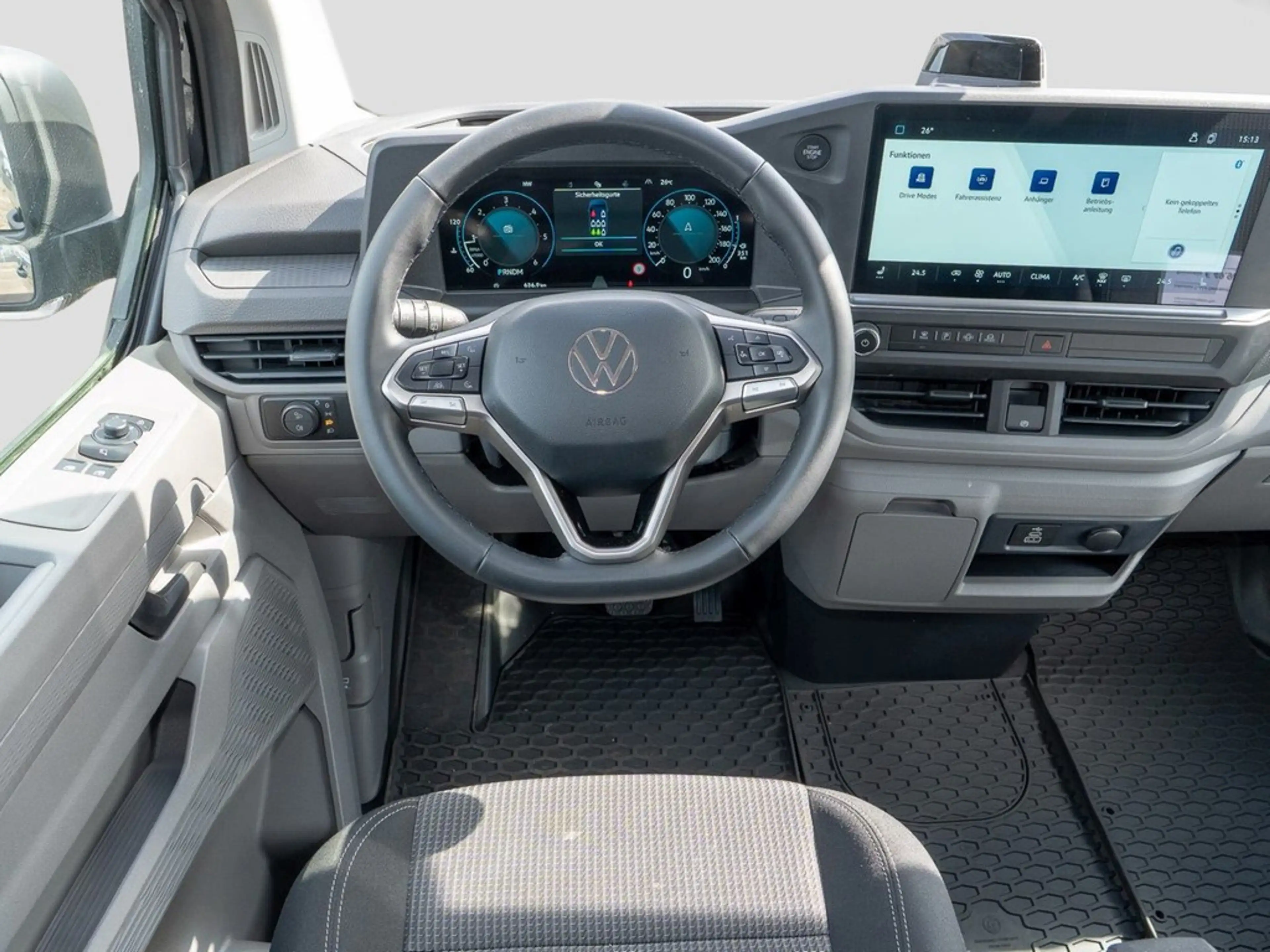 Volkswagen T7 Caravelle 2.0 TDI DSG IQ Light, Rear-View — photo 14