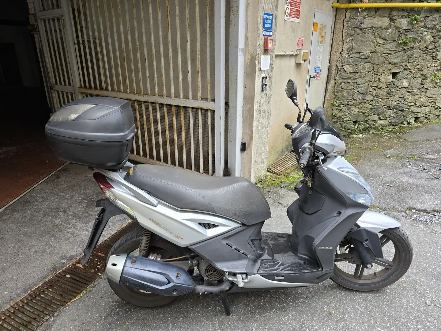 Kymco Agility 200 Grigio - 2