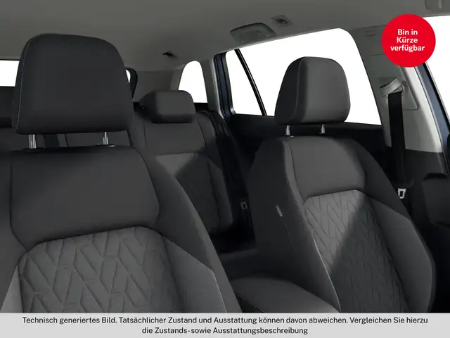 Volkswagen Golf view 11