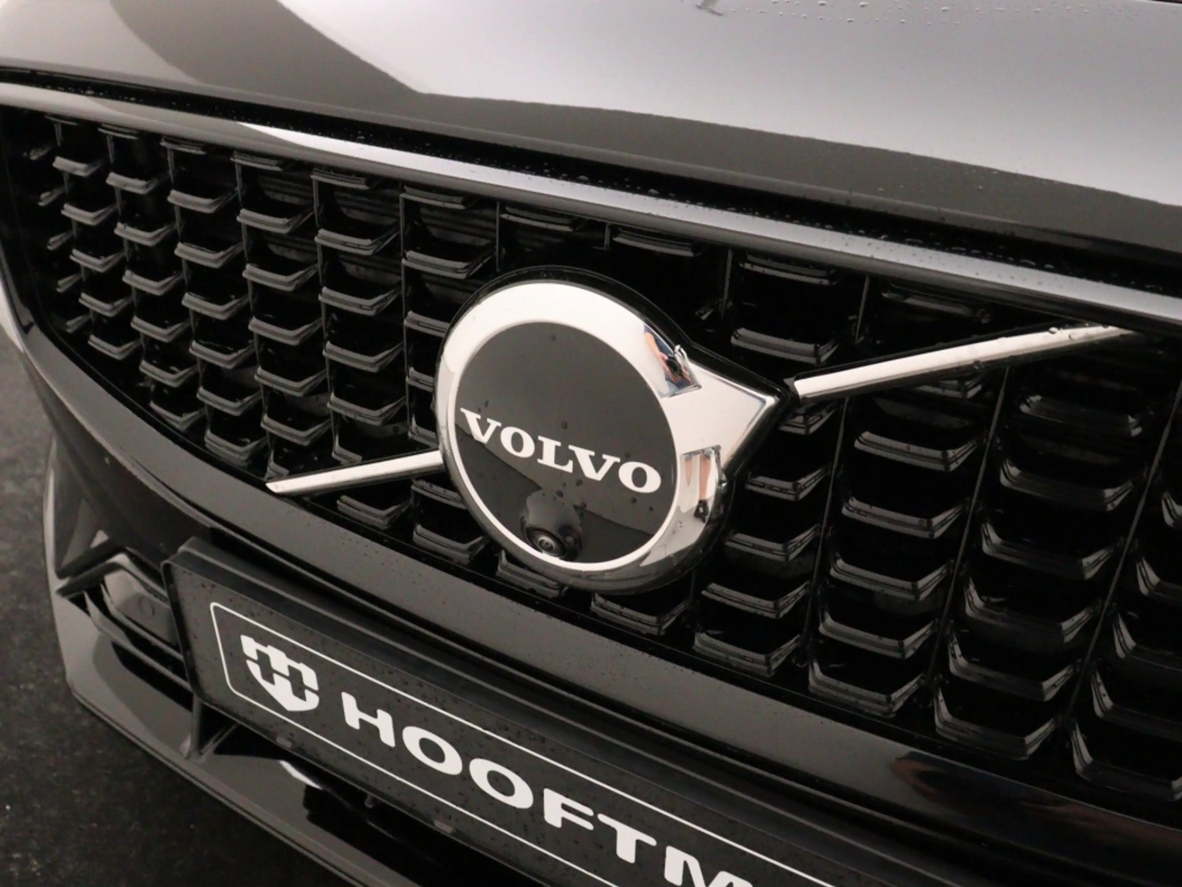 Volvo V60 T8 PLUG-IN HYBRID PLUS DARK SCHUIFDAK 360GR CAM HA — photo 7