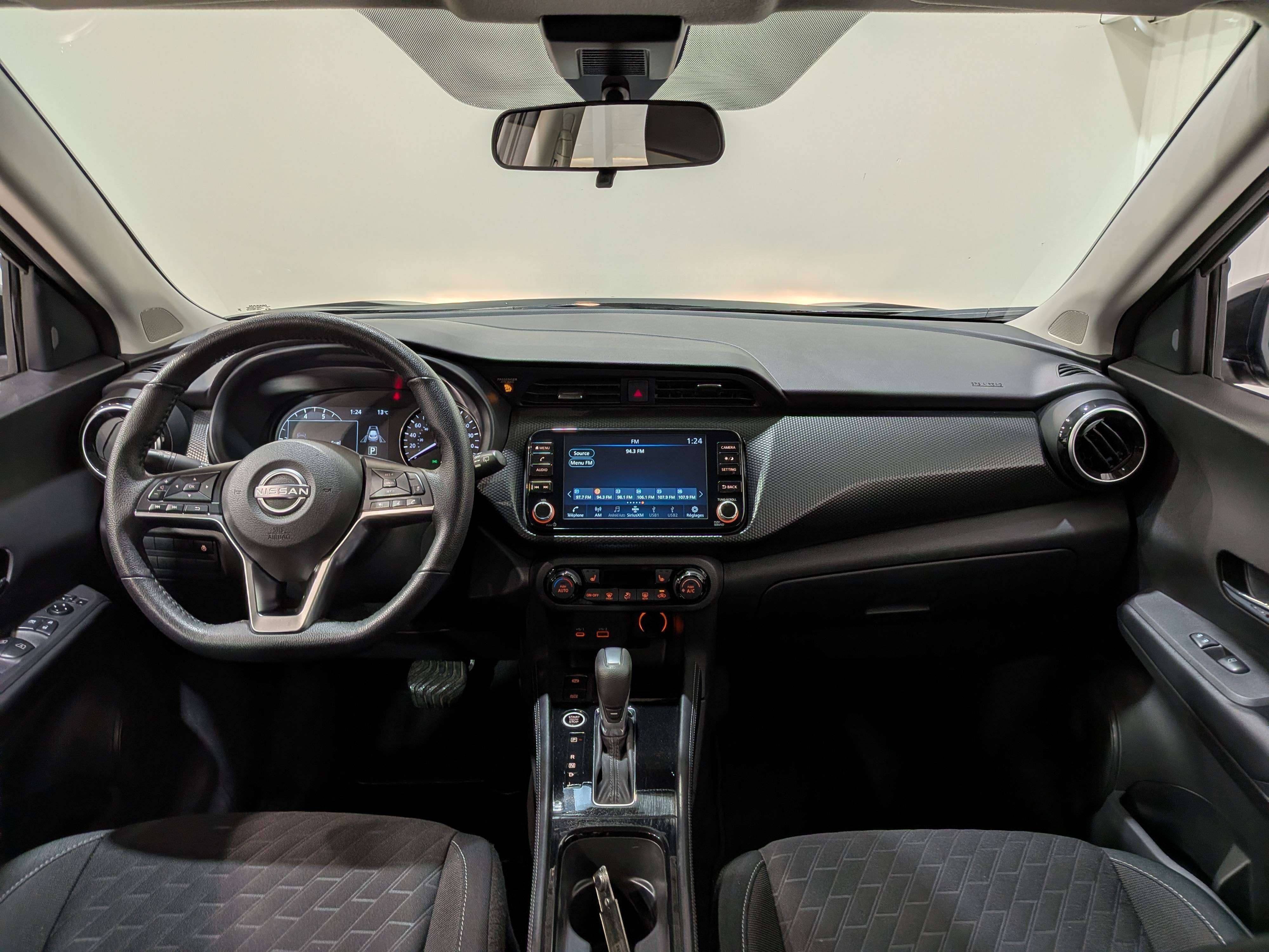 Nissan Kicks 2025