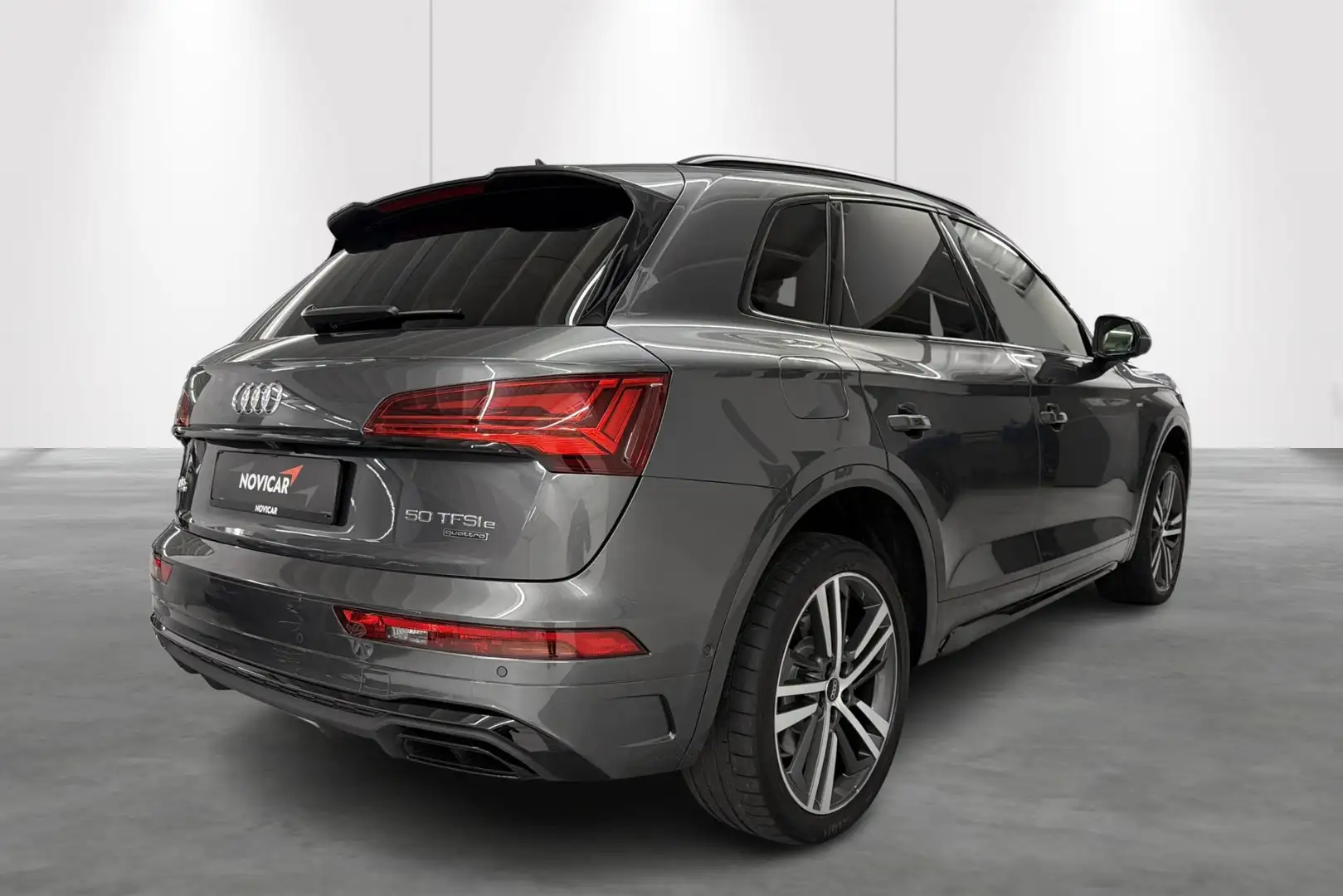 Audi Q5 Advanced 50 TFSI e S tronic quattro Grau - 2