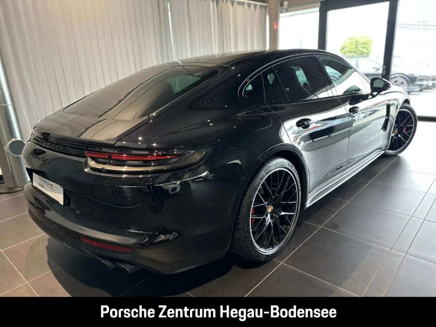 Porsche Panamera GTS/Panorama/BOSE/21Zoll/PDLS+/Hinterachslenkung Schwarz - 2