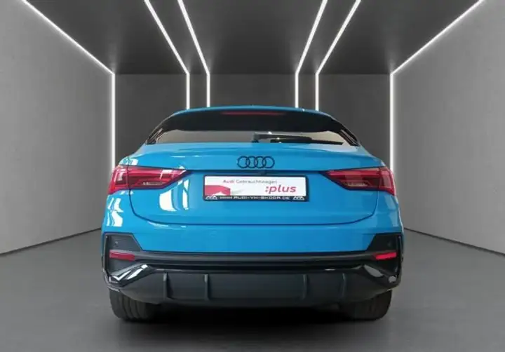 Audi Q3 2022, foto 6