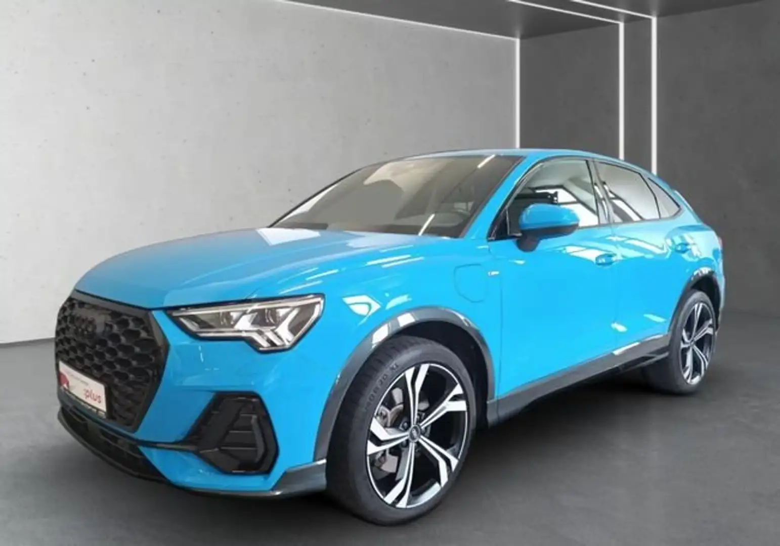 Audi Q3 Sportback 45 TFSIe S line S-tronic Azul - 2