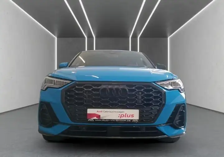Audi Q3 2022, foto 5