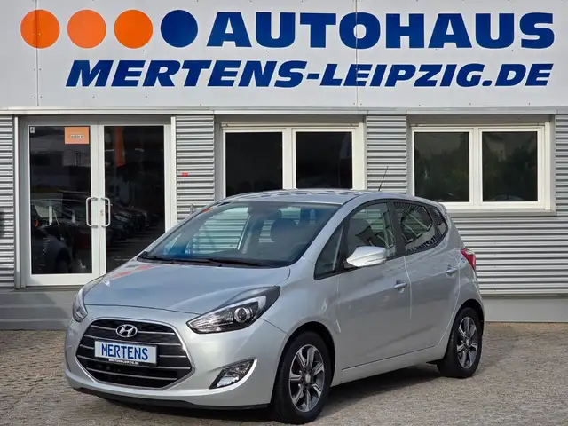 Hyundai iX20 Style Aut. Nav SHZ LRHZG PDC KAM BT Tel USB