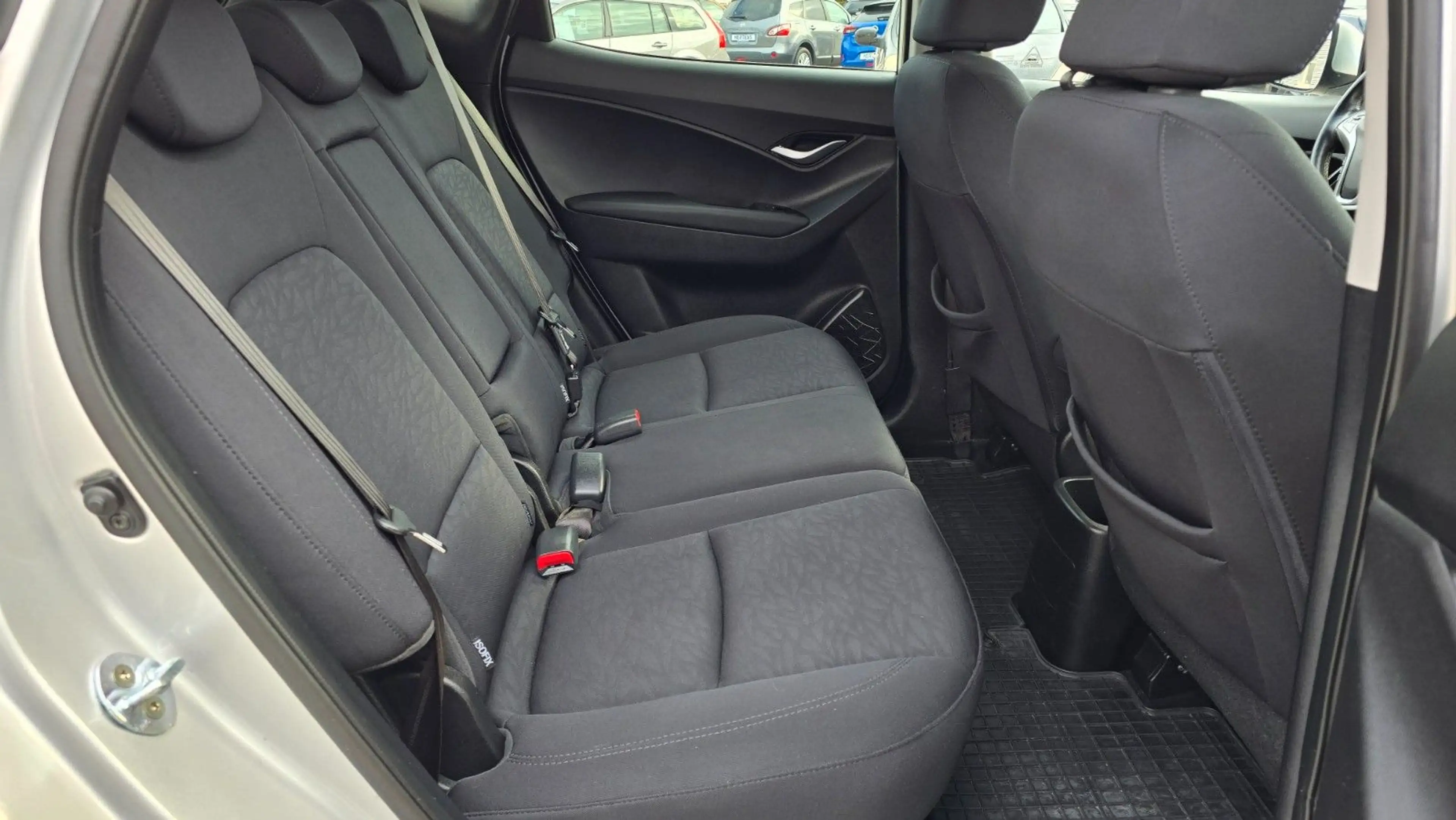 Hyundai iX20 Style Aut. Nav SHZ LRHZG PDC KAM BT Tel USB — photo 11