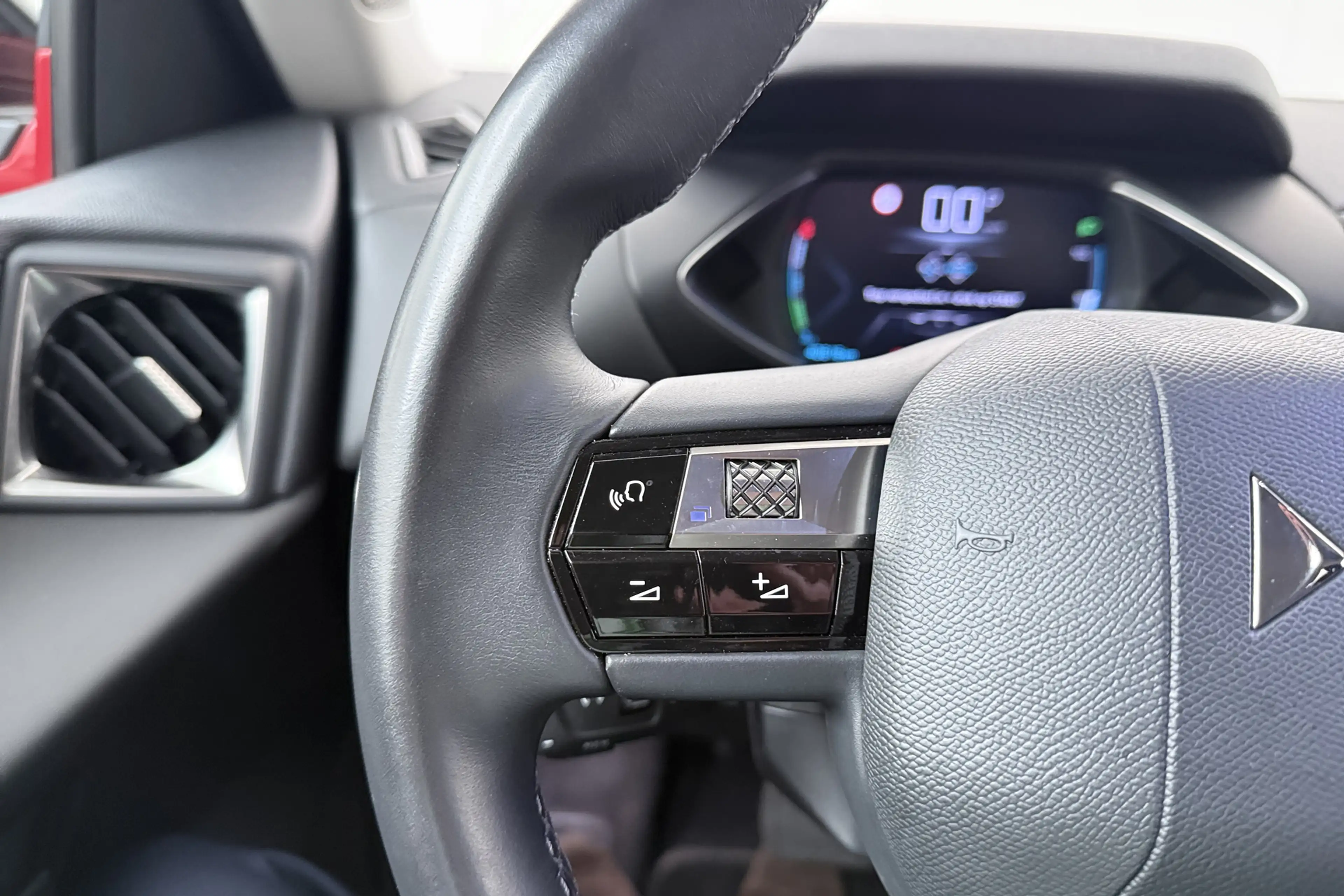 DS Automobiles DS 3 Crossback Opéra Plus 50 kWh (94% SOH) Leder 360* Camera Adap — photo 17