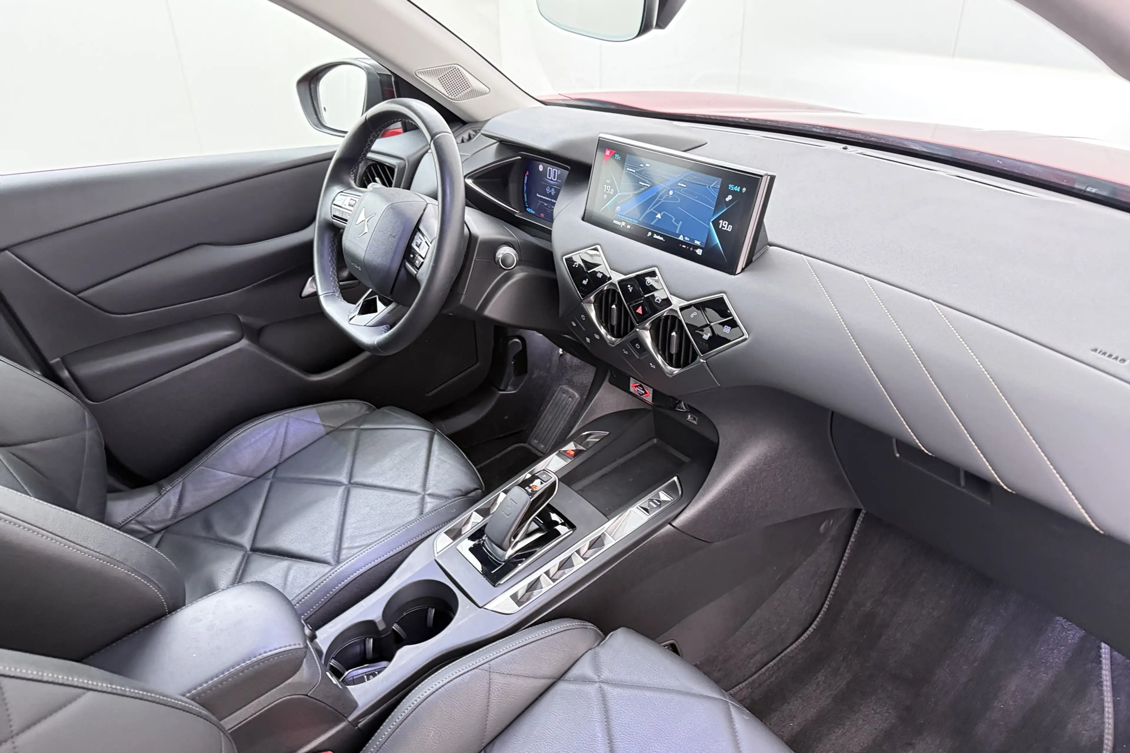 DS Automobiles DS 3 Crossback Opéra Plus 50 kWh (94% SOH) Leder 360* Camera Adap — photo 15