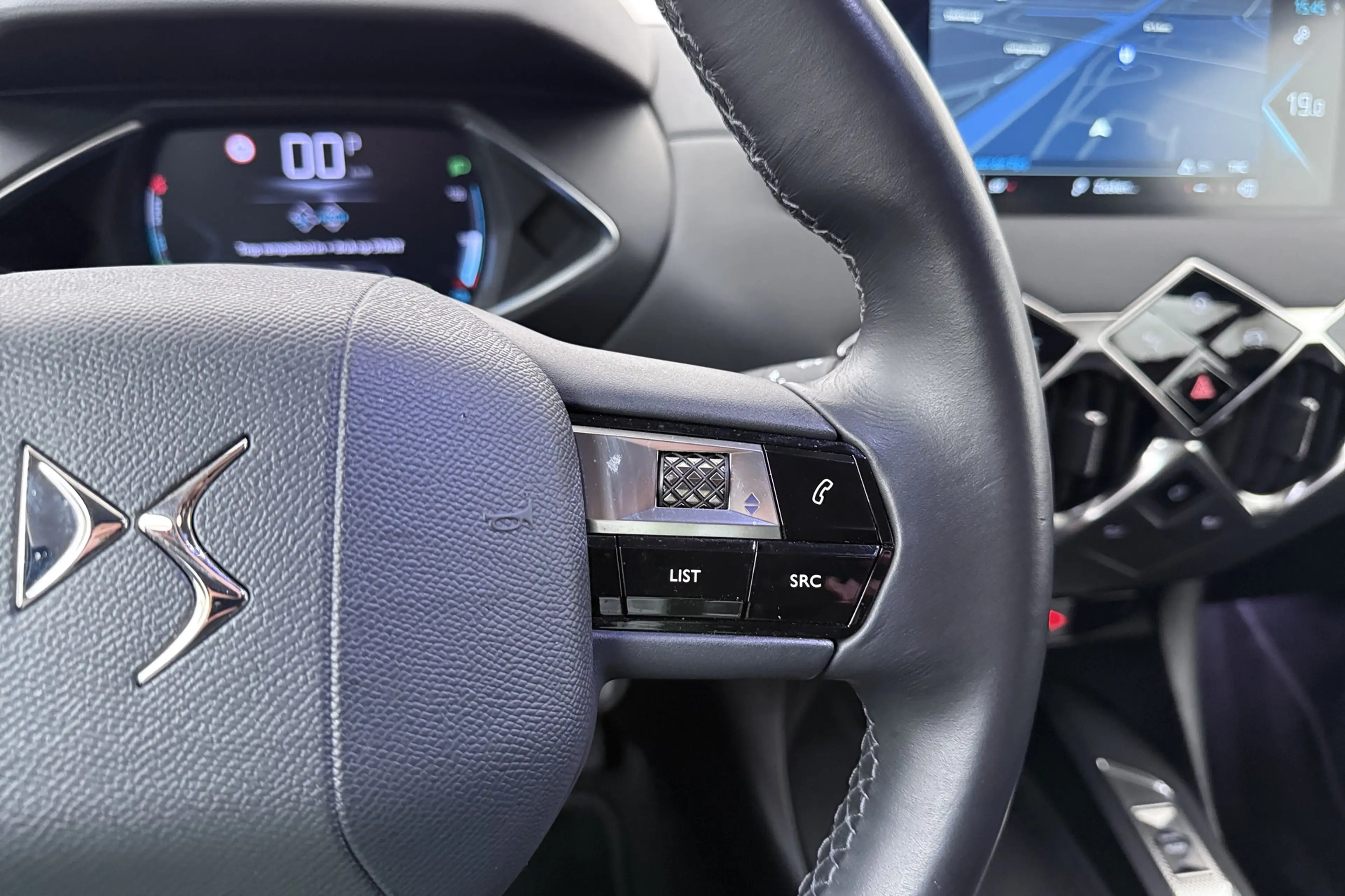 DS Automobiles DS 3 Crossback Opéra Plus 50 kWh (94% SOH) Leder 360* Camera Adap — photo 18