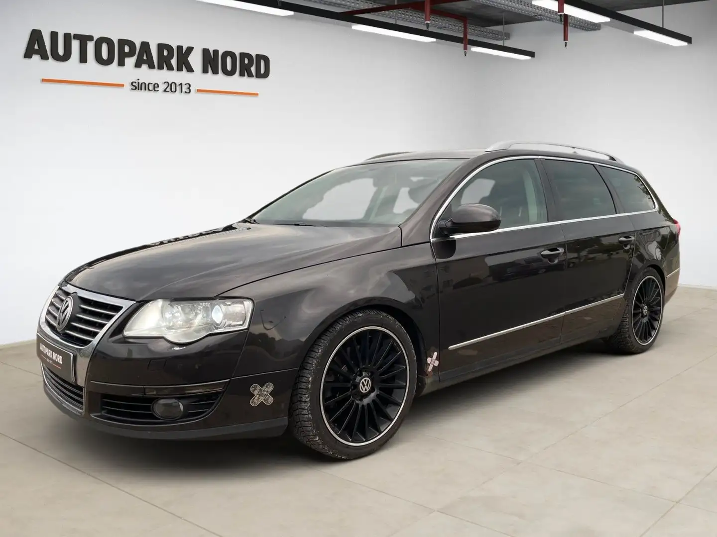 Volkswagen Passat Variant Passat 2.0 TDI DSG Variant Highline/AHK/XENON Braun - 1
