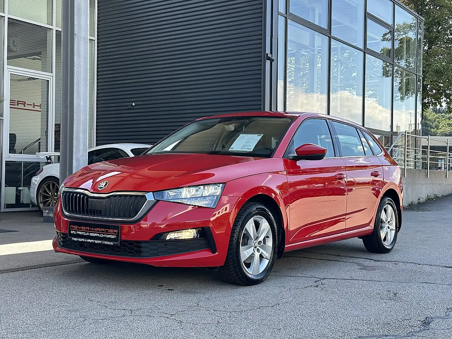 Skoda Scala 1,6 TDI Ambition DSG Rot - 2