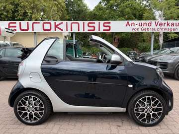 fortwo cabrio EQ 60kW*EXCL*JBL*NAVI*KAM*22kW*