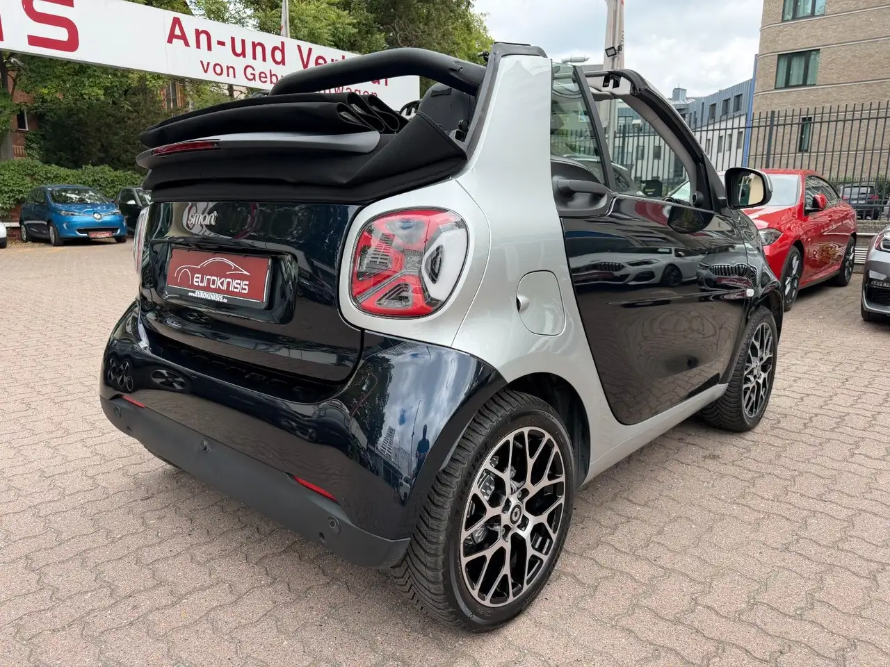 smart forTwo 2023 — фото 16