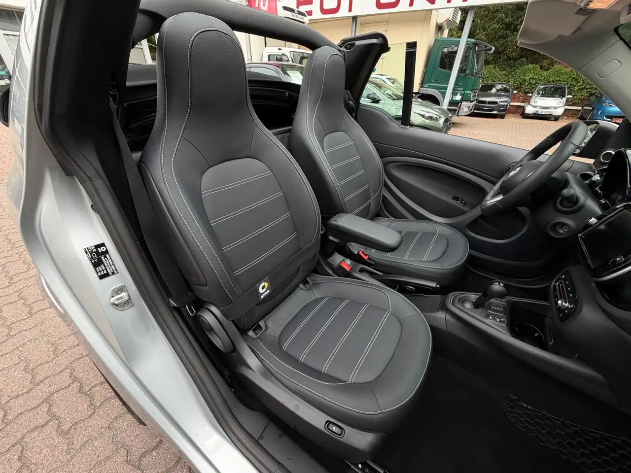 smart forTwo 2023 — фото 24