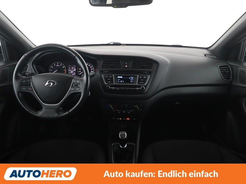 Hyundai i20 1.2 Go Plus — photo 12